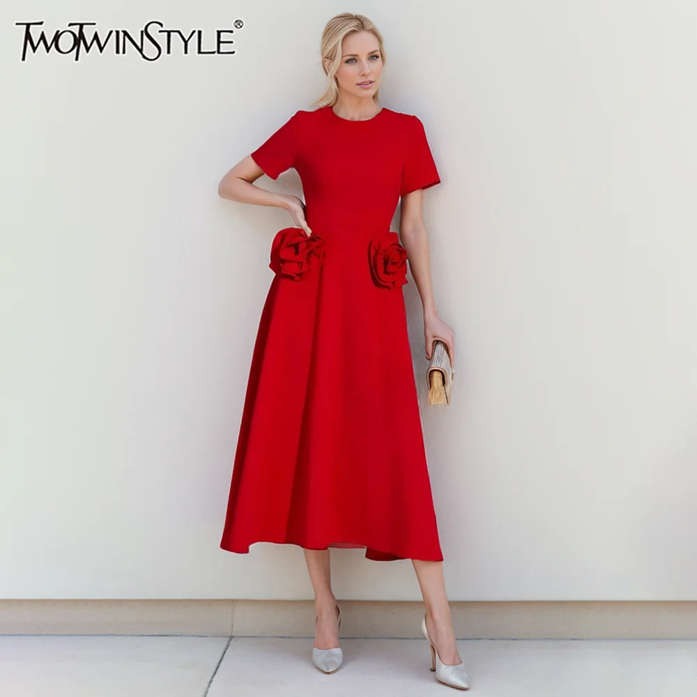 Robe mi-longue à fleurs rouges