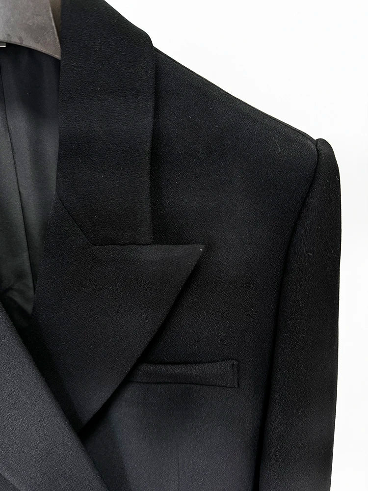 BLAZER NOIR ORNE DE FLEURS